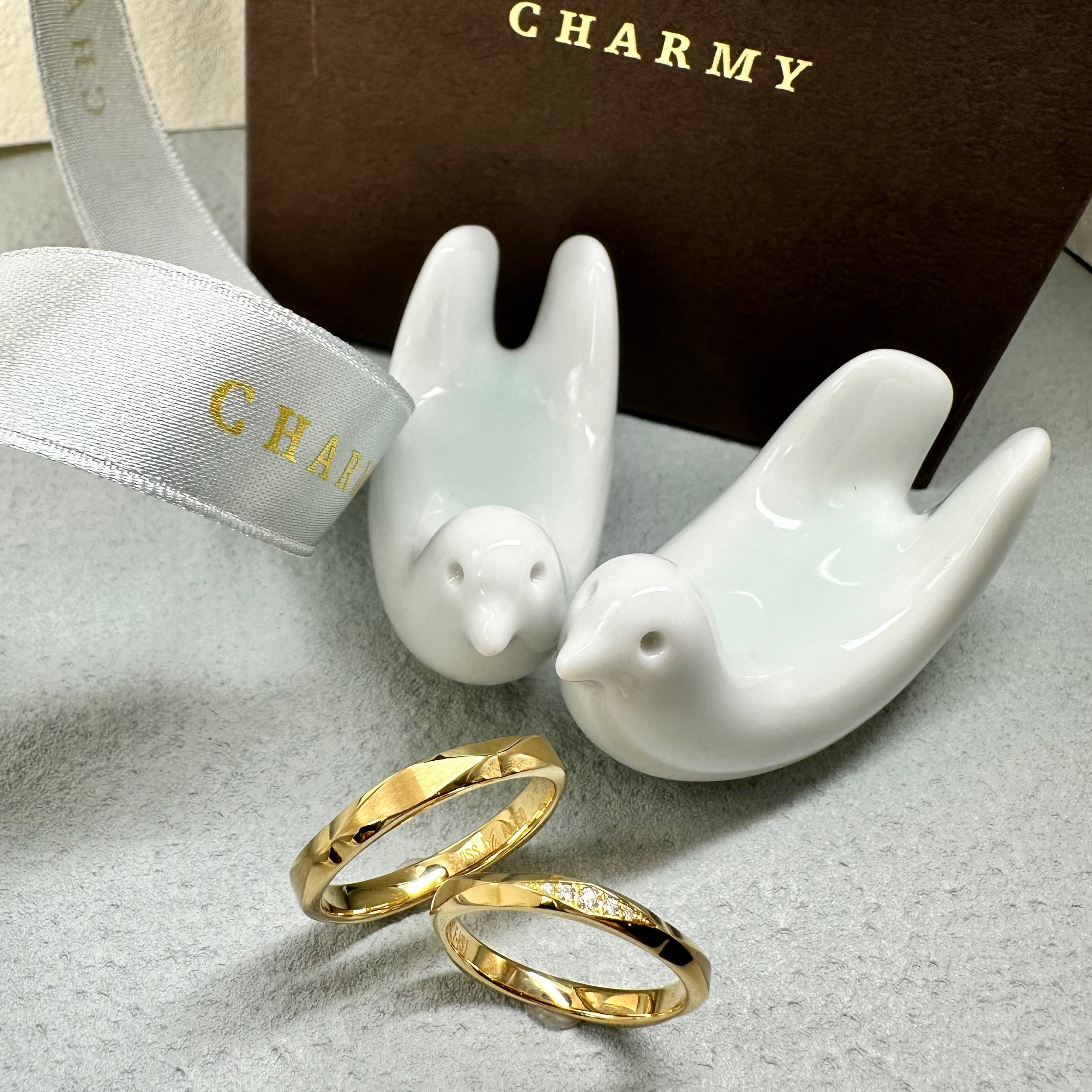 CHARMY】後悔しない結婚指輪の選び方｜鍛造リングの魅力を解説