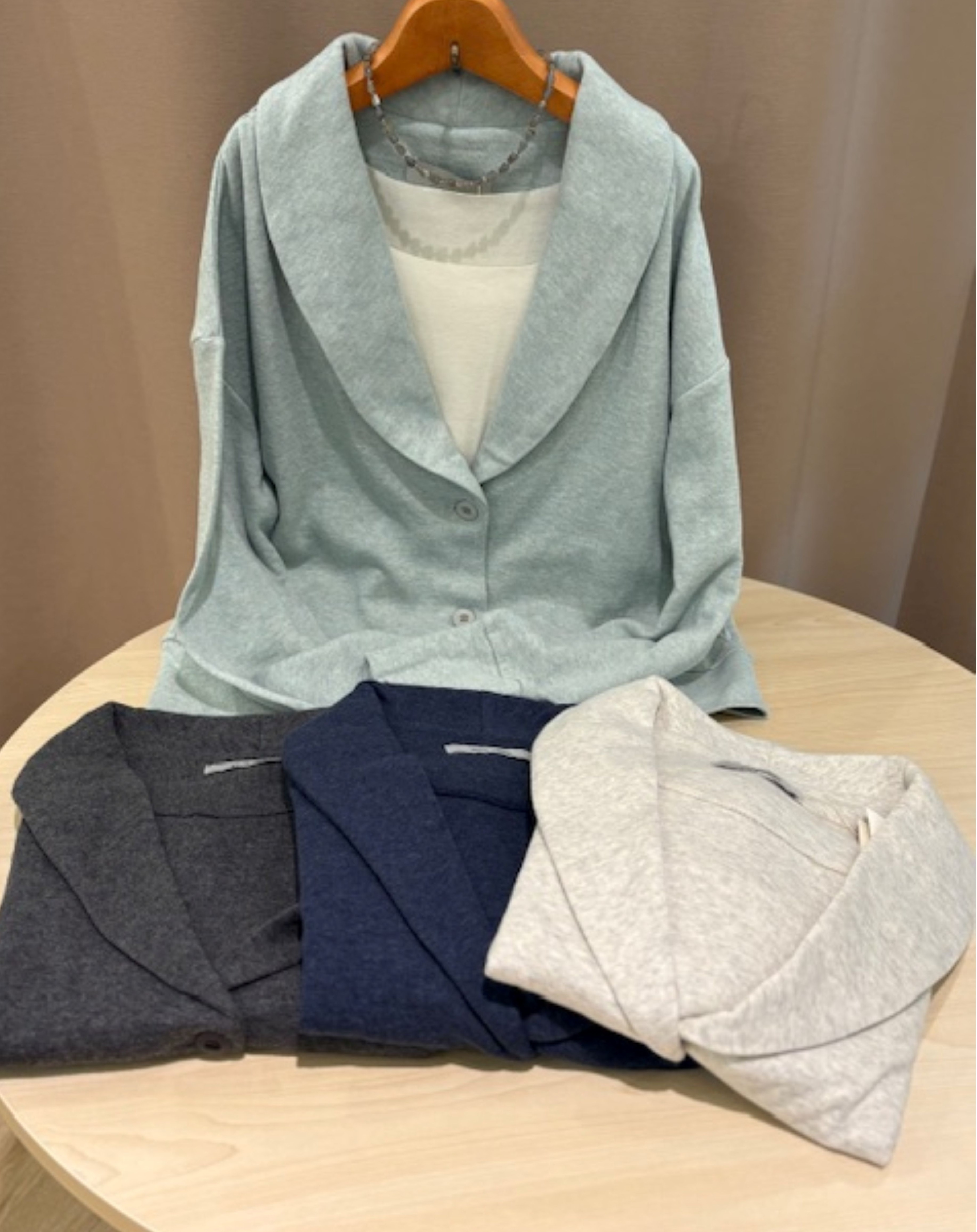とりひき 長く愛される定番カットソージャケットのご紹介☆ | ショップブログ