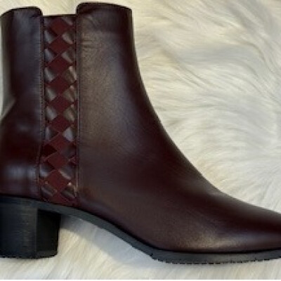 婦人靴＜銀座ヨシノヤ＞エレガントブーツ＆ご優待開催中！