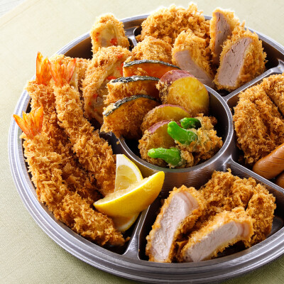 【お花見・行楽にぴったり！】かつくらのお弁当と贅沢なセット