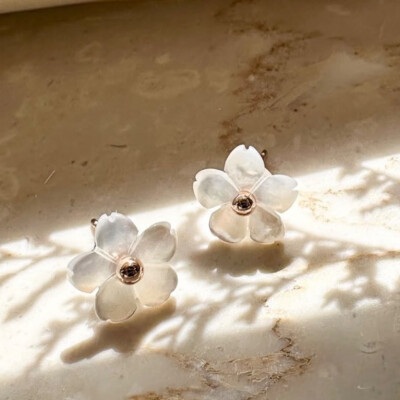 【CHARMY】　🌸満開の桜を耳元に…‖数量限定　サクラ　ブランシェピアス🌸