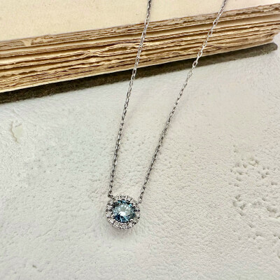 〈CHARMY〉モルフォブルーダイヤモンドペンダント